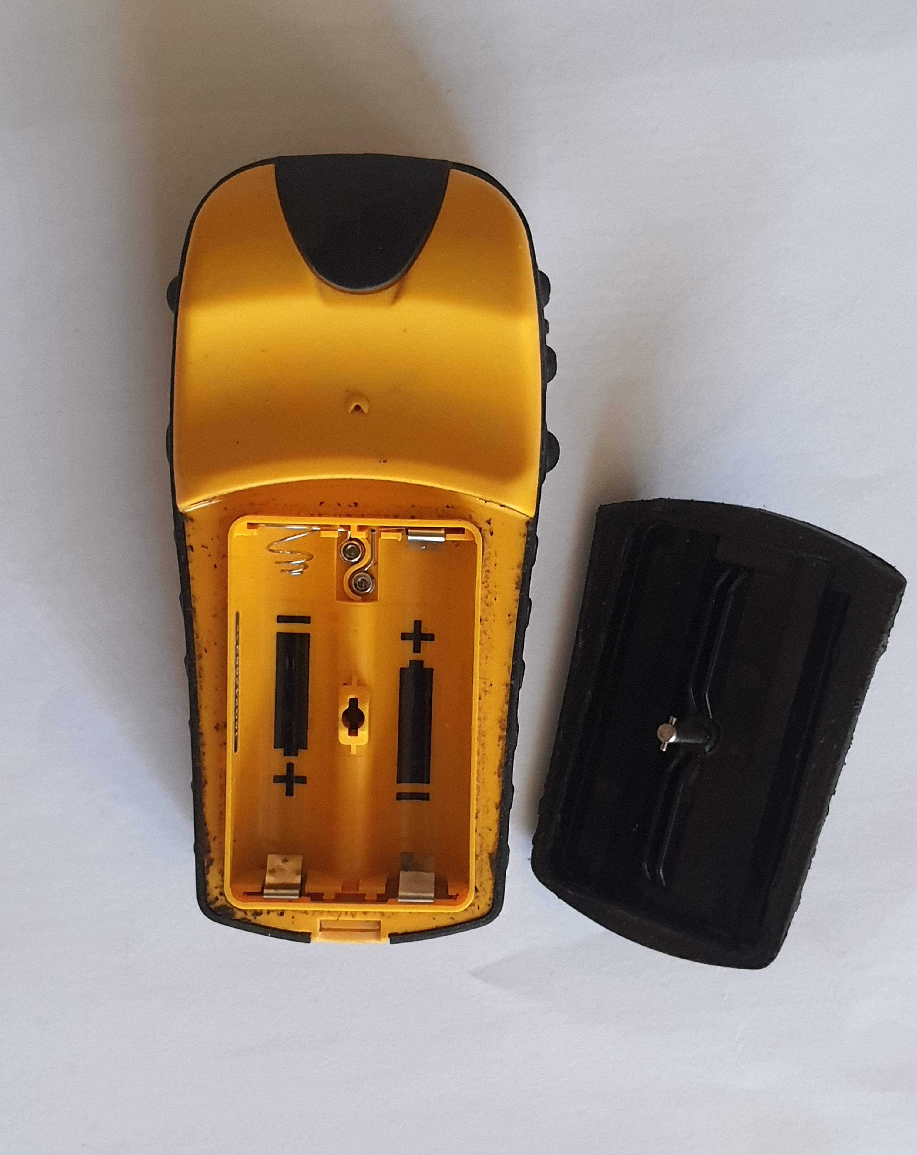 جهاز GPS جارمن مستعمل – موديل eTrex - صورة 3