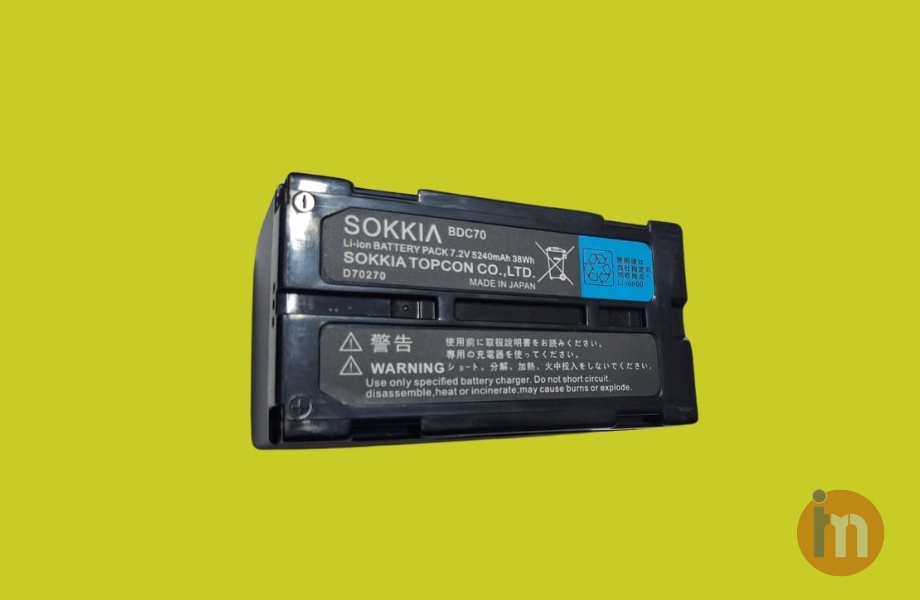 بطارية توتال استيشن سوكيا وتوبكون كبيرة